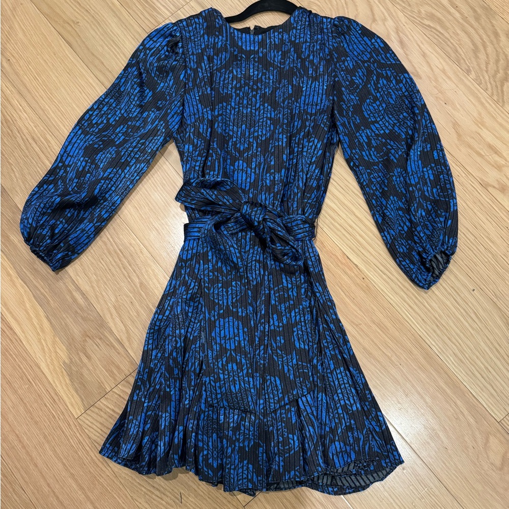 Elegant Blue Patterned Dress from Alice and Olivia
